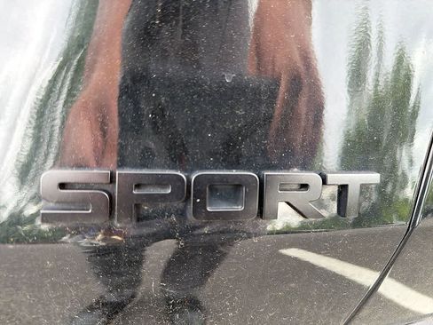 Certified 2023 Honda HR-V Sport image 5