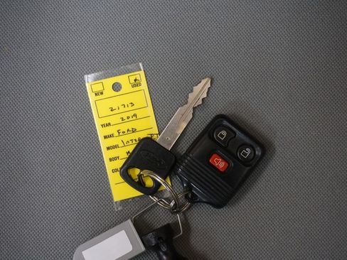 Used 2019 Ford Explorer 4WD Police Interceptor image 26