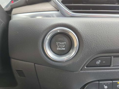 Used 2025 MAZDA CX-5 Signature image 24