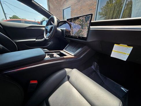 Used 2023 Tesla Model S AWD/4WD image 57
