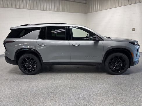 New 2026 Chevrolet Traverse RS image 8