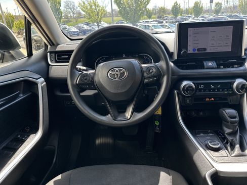 Certified 2023 Toyota RAV4 LE AWD/4WD image 16
