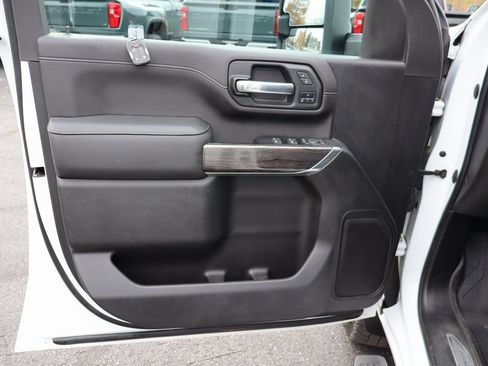 Used 2023 Chevrolet Silverado 3500 LTZ w/ LTZ Convenience Package image 21