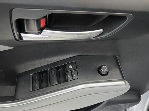 Certified 2024 Toyota Highlander XLE image 36