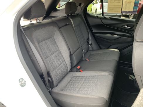 Used 2024 Chevrolet Equinox LT AWD/4WD image 33