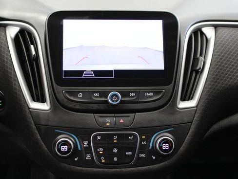 Used 2023 Chevrolet Malibu LT FWD image 7