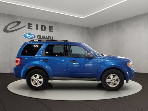 Used 2011 Ford Escape XLT w/ 202A Rapid Spec Order Code AWD/4WD image 13