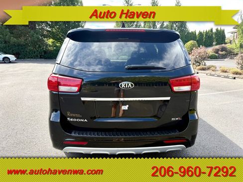 Used 2016 Kia Sedona SX Limited FWD image 7