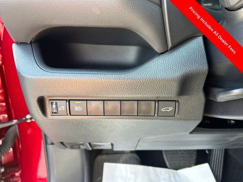 Used 2025 Toyota RAV4 XLE w/ Convenience Package FWD image 7