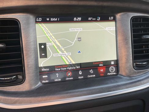 Used 2018 Dodge Charger R/T image 5