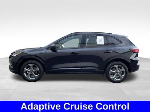 Used 2024 Ford Escape ST-Line w/ Tech Pack #1 AWD/4WD image 2
