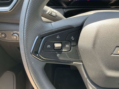 Used 2025 Chevrolet TrailBlazer LT FWD image 28