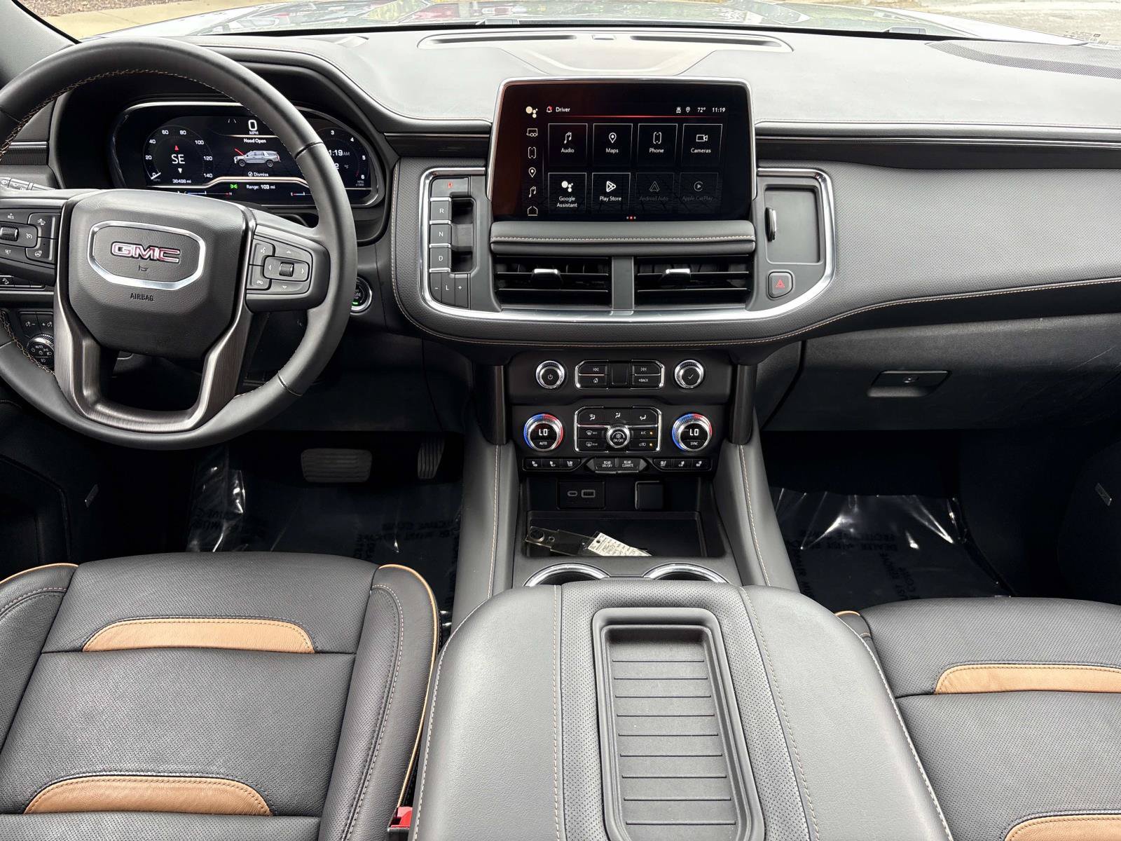 Used 2023 GMC Yukon XL AT4 AWD/4WD image 29