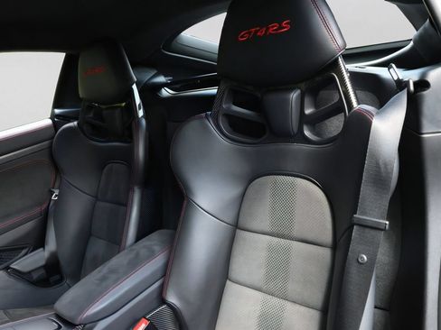 Used 2023 Porsche 718 Cayman GT4 RS RWD image 26