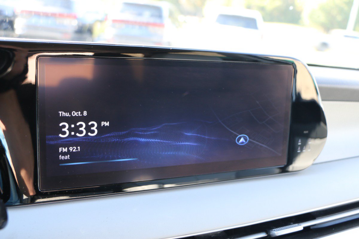 Used 2025 Hyundai Palisade SEL FWD image 23