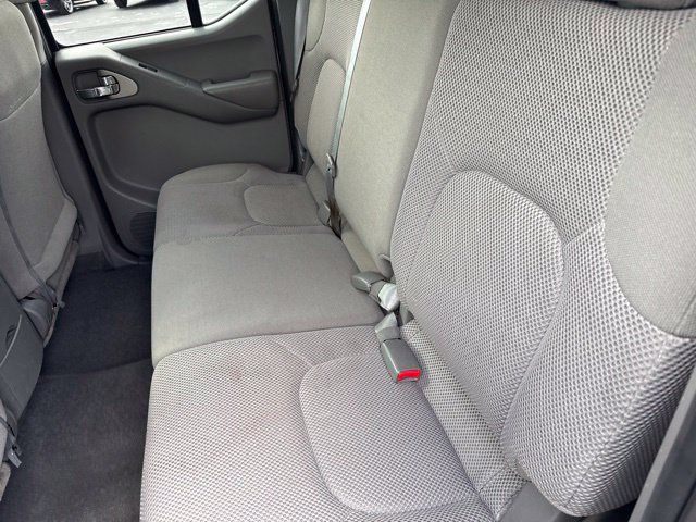 Used 2019 Nissan Frontier SV RWD image 21