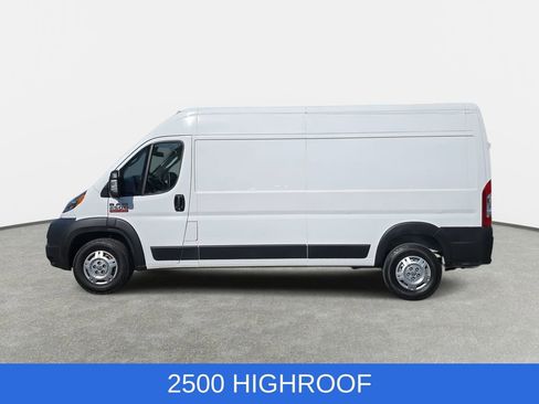 Used 2022 RAM ProMaster 2500 w/ Premium Convenience Group FWD image 8