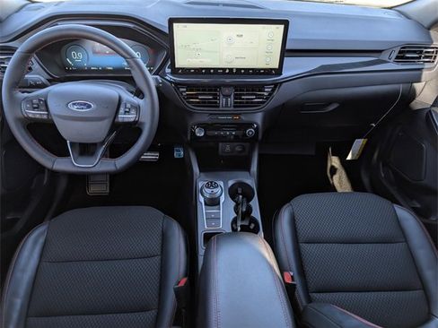 Certified 2024 Ford Escape ST-Line Select w/ Tech Pack #2 image 13