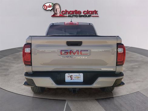 New 2026 GMC Canyon Elevation image 4