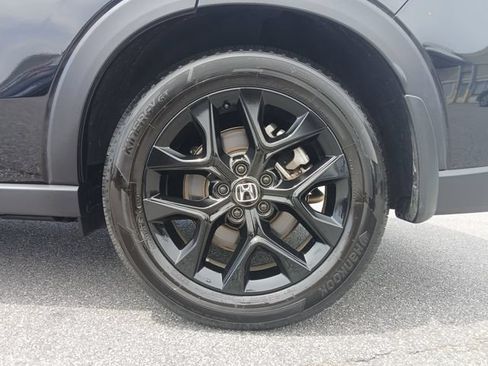 Certified 2025 Honda HR-V Sport image 7