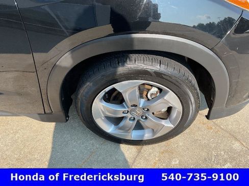 Certified 2019 Honda HR-V LX image 13