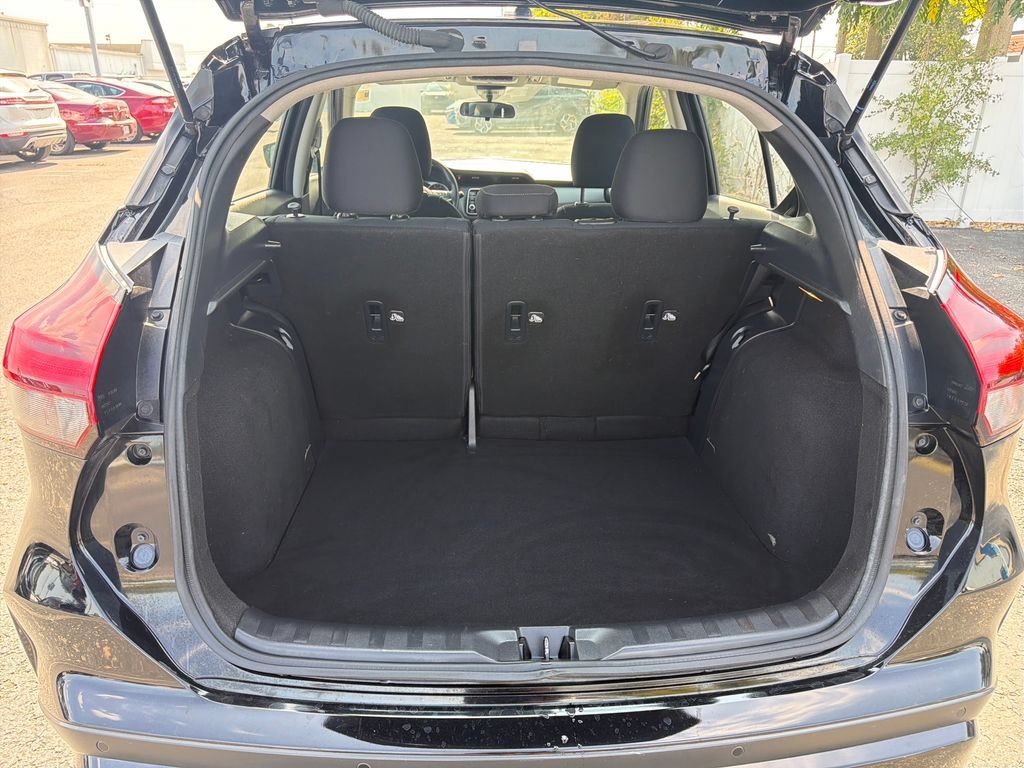 Certified 2022 Nissan Kicks S FWD image 25