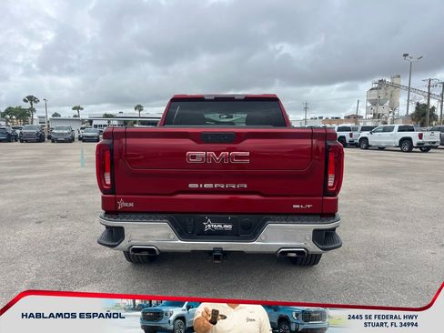 Used 2022 GMC Sierra 1500 SLT image 4