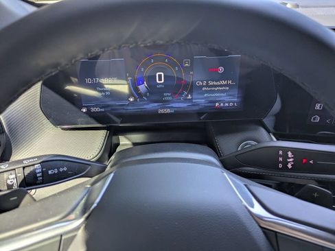 New 2026 Chevrolet Equinox LT w/ Safety and Technology Package FWD image 15