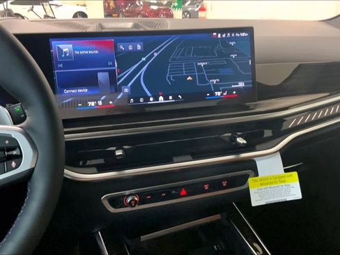 New 2026 BMW X7 M60i image 6