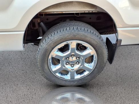 Used 2014 Ford F150 XLT w/ Equipment Group 302A Luxury AWD/4WD image 31