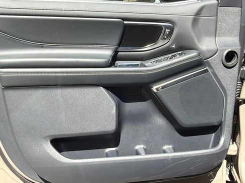 New 2026 Ford Expedition Platinum AWD/4WD image 10