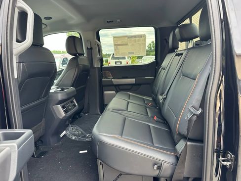 New 2026 Ford F250 Lariat w/ Lariat Ultimate Package AWD/4WD image 25