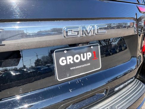 Used 2023 GMC Yukon Denali Ultimate image 31