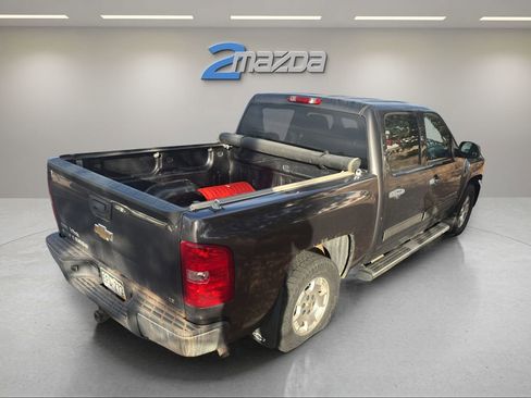 Used 2011 Chevrolet Silverado 1500 LT w/ All-Star Edition image 6