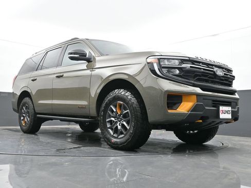 New 2025 Ford Expedition Tremor image 33