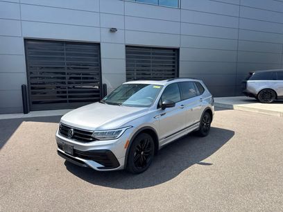Used 2022 Volkswagen Tiguan SE R-Line