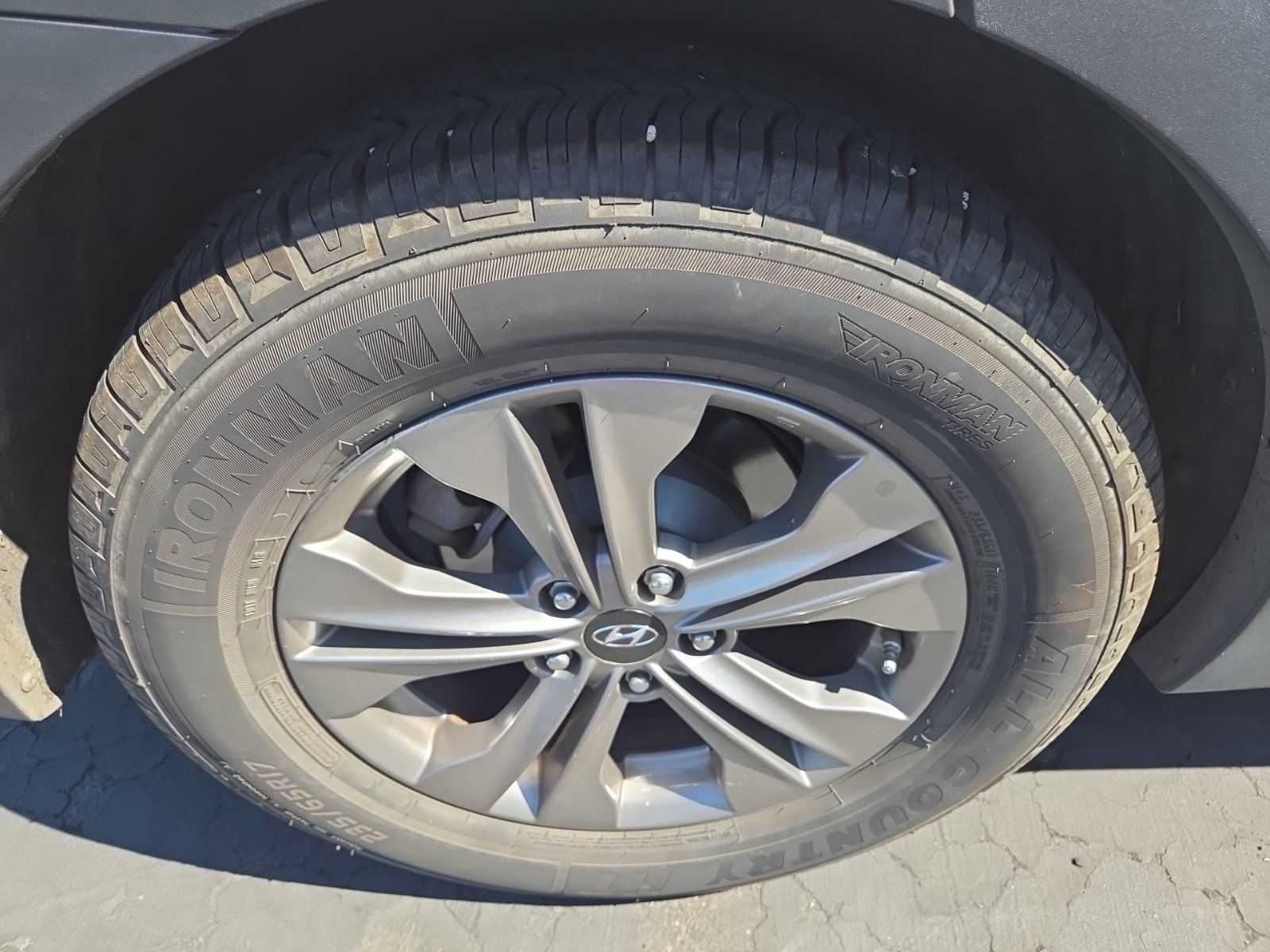 Used 2016 Hyundai Santa Fe Sport AWD/4WD image 4