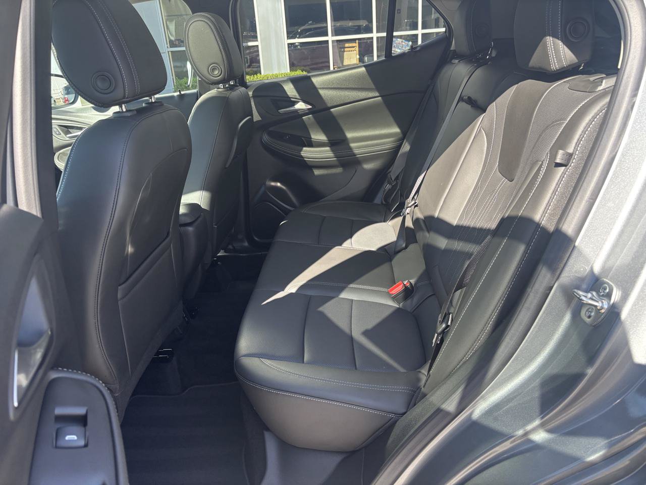 Used 2024 Buick Encore GX Avenir w/ Avenir Convenience Package AWD/4WD image 11