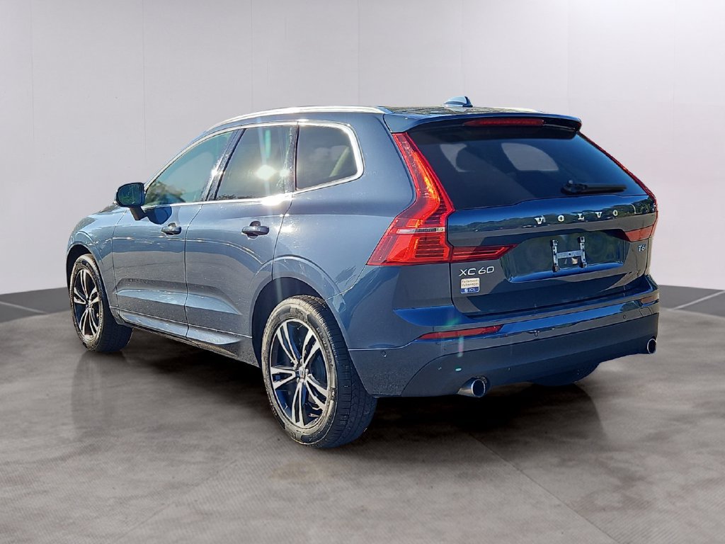 Used 2019 Volvo XC60 T6 Momentum w/ Multimedia Package AWD/4WD image 6