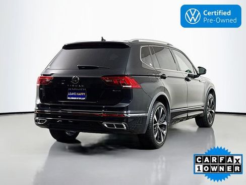 Certified 2022 Volkswagen Tiguan SEL R-Line image 7