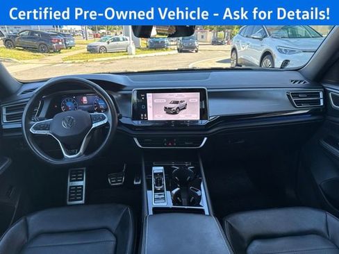 Certified 2025 Volkswagen Atlas Cross Sport SEL R-Line AWD/4WD image 4
