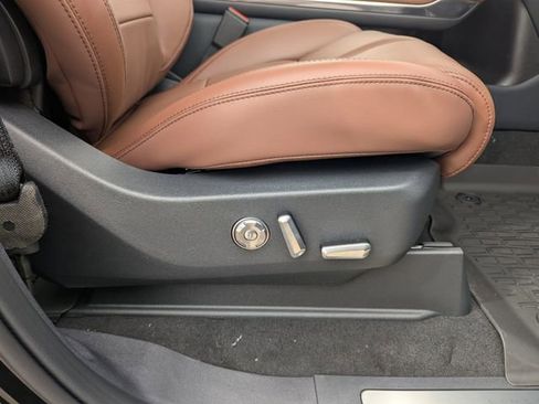 New 2025 Lincoln Navigator Reserve image 30