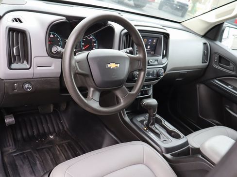 Used 2020 Chevrolet Colorado W/T image 4