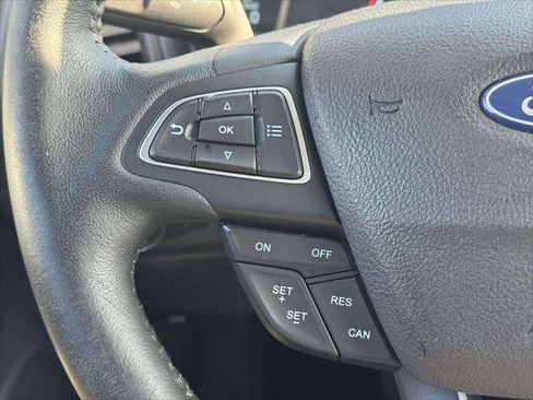 Used 2019 Ford EcoSport SE w/ SE Convenience Package image 22