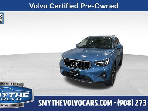 Certified 2023 Volvo XC40 B5 Plus w/ Driver Assist Package AWD/4WD image 1