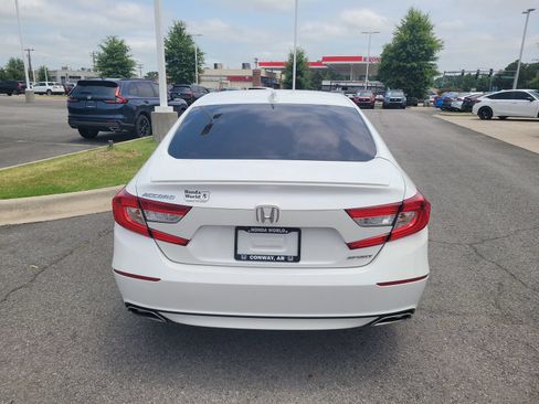 Used 2020 Honda Accord Sport image 4