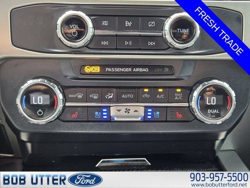 Certified 2022 Ford F250 Platinum w/ FX4 Off-Road Package AWD/4WD image 18