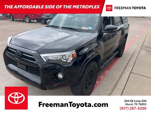 Used 2024 Toyota 4Runner SR5 Premium w/ Moonroof Package AWD/4WD image 1