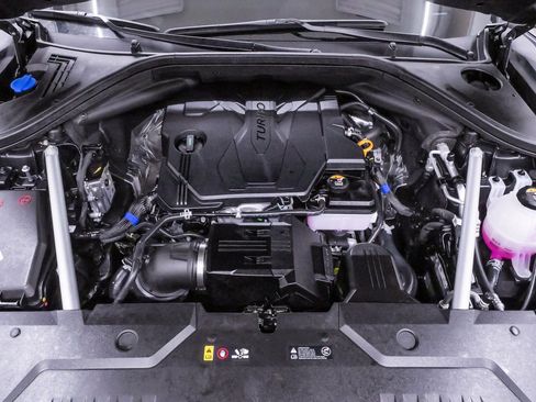 Certified 2026 Genesis GV70 2.5T Advanced image 22