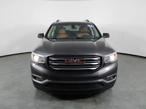 Used 2019 GMC Acadia SLT AWD/4WD image 12